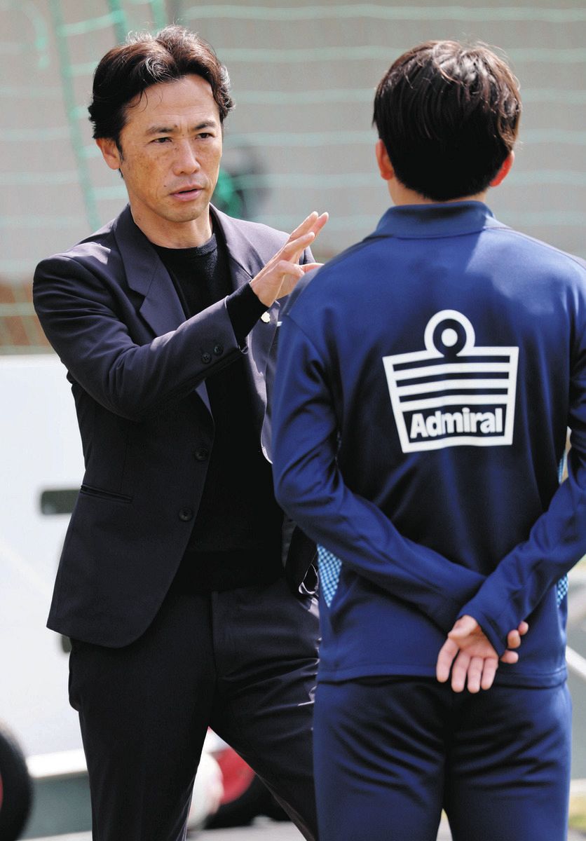 劣等感が出発点」「好きなことにしがみついていたら、道は開けた