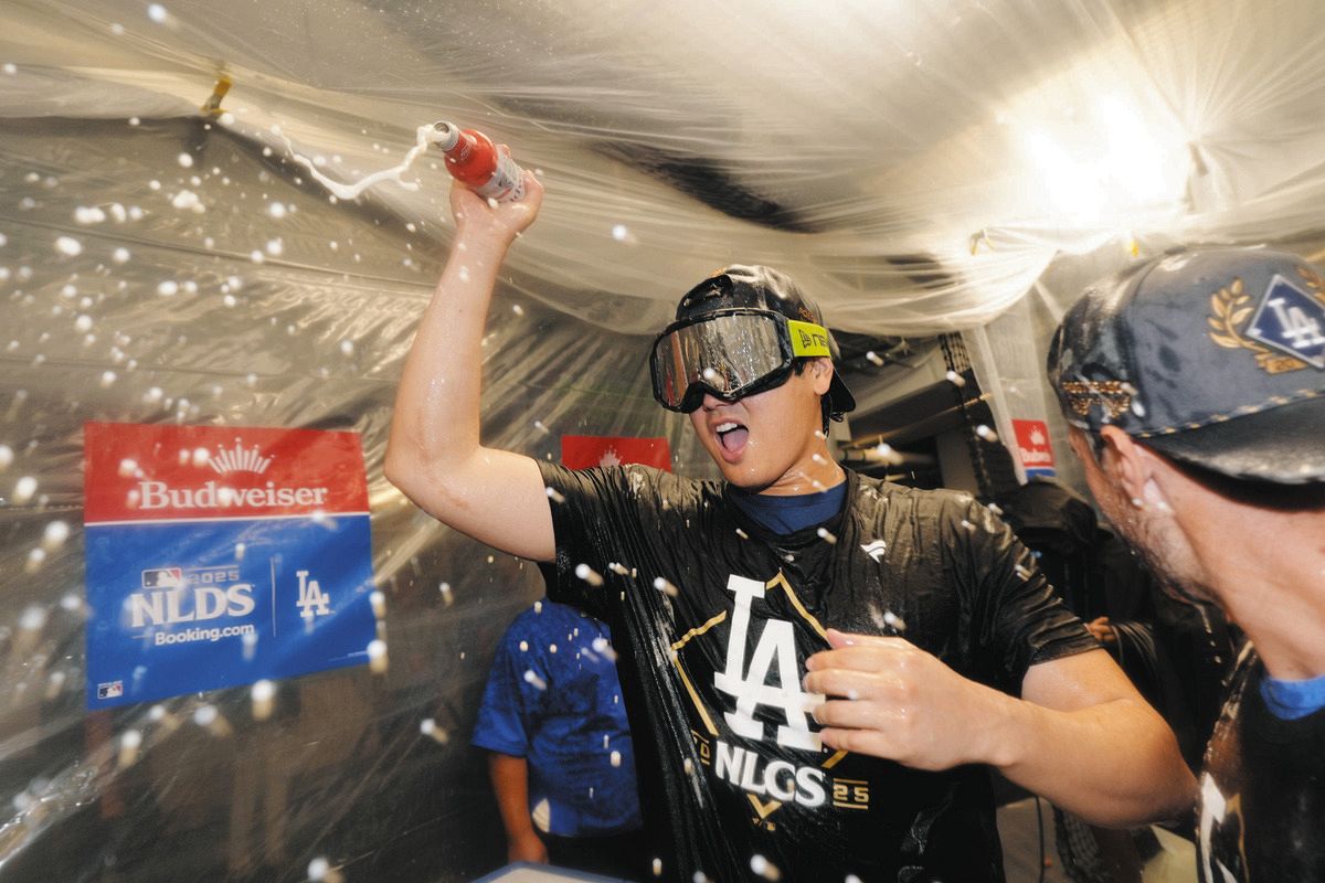 大谷翔平、シャンパンファイトで山本由伸へ”攻撃” フォロワー「翔平と