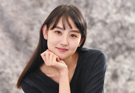 平成生まれ24歳 女優 鎌滝えりの関心は 昭和 ２月主演作公開 中日スポーツ 東京中日スポーツ