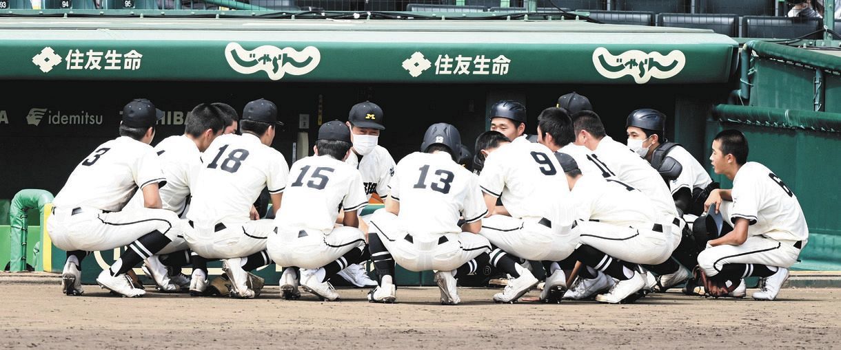 初戦から2週間空いた影響大きく 松商学園 足立監督 この長丁場を耐えるには相当な精神力がないと 夏の甲子園 中日スポーツ 東京中日スポーツ