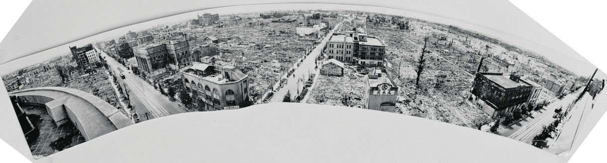 焦土の名古屋、AIで色彩とり戻す 本紙所蔵のパノラマ写真をカラー化