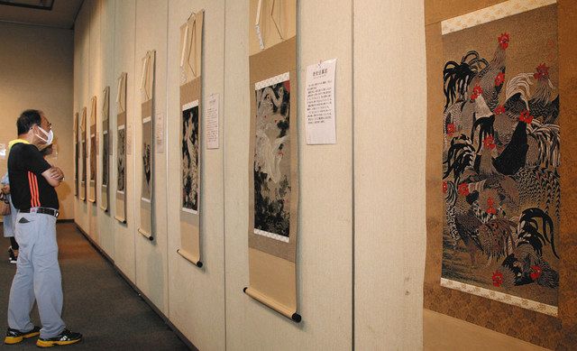 若冲の名画を西陣織で再現 草津で掛け軸や額装55点展示：中日新聞Web