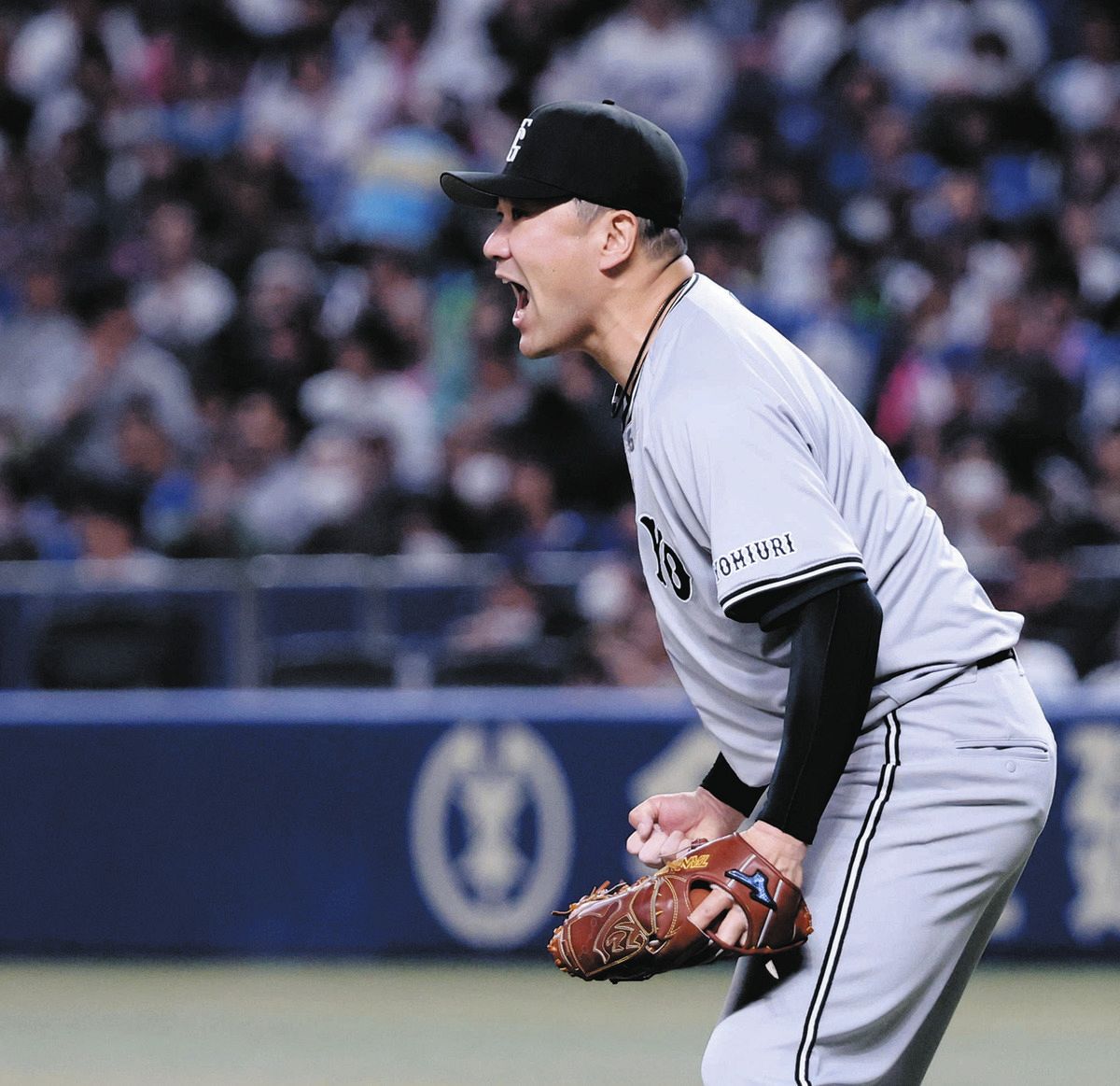 プロ支給 激レア 楽天優勝 田中将大ウェブ仕様 ミズノ製 投手