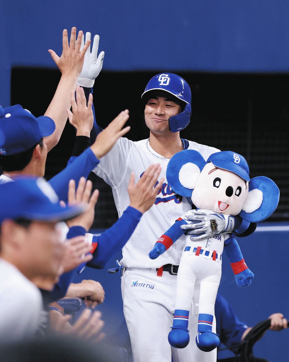 中日・石伊雄太、バット好調！出場4戦連続打点 2号ソロで貴重な援護