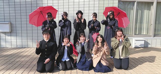 演劇部の仲間と高校集大成の書道パフォーマンス 各務原市桜まつりで岐山高 中日新聞web