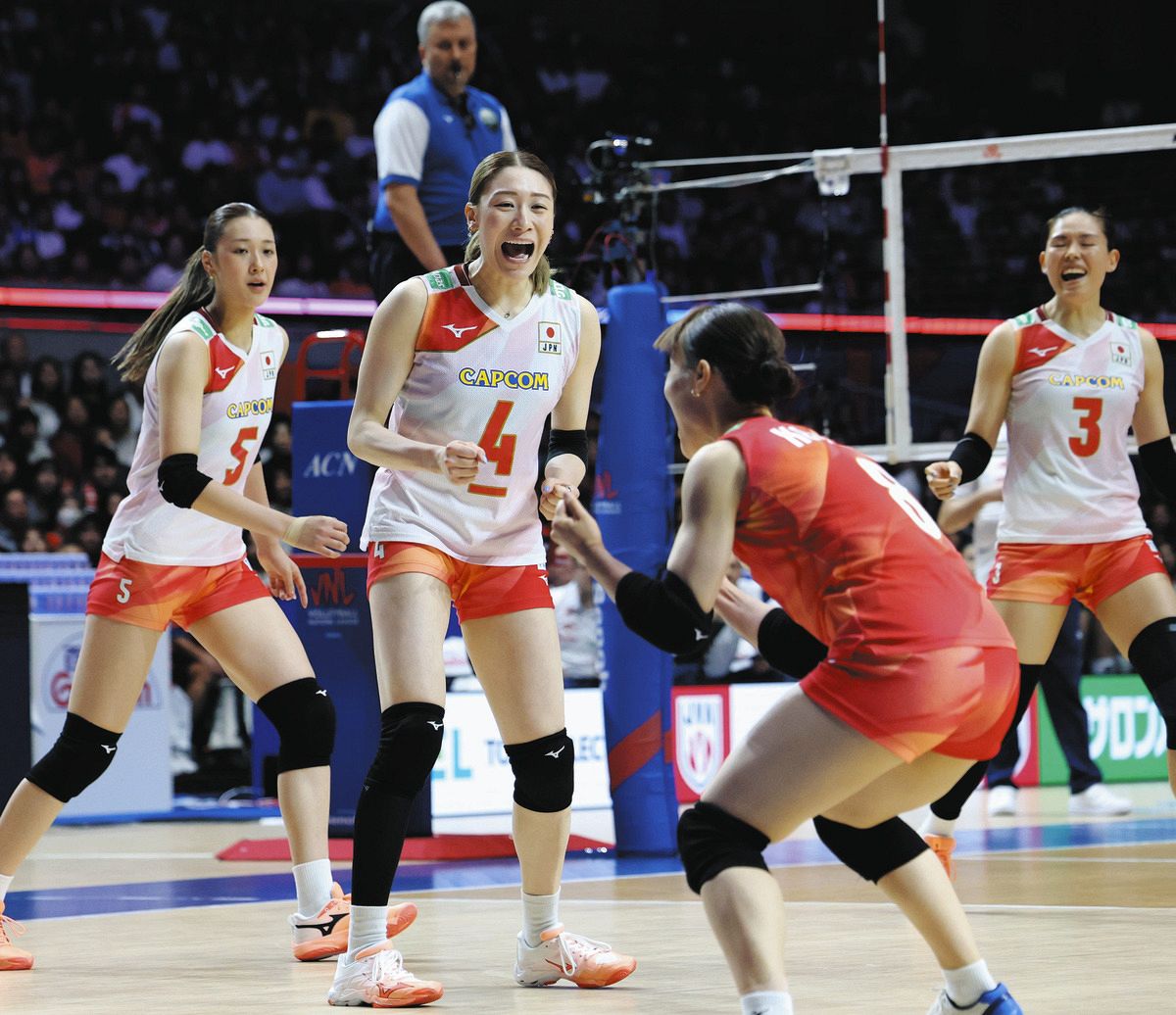 バレーボール女子日本代表、ポーランドにフルセットの末に逆転勝ちで