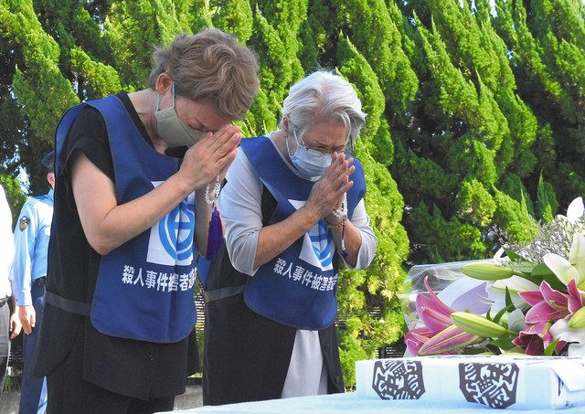 「事件忘れたことない」 豊明母子殺害17年、現場で献花式:中日新聞Web