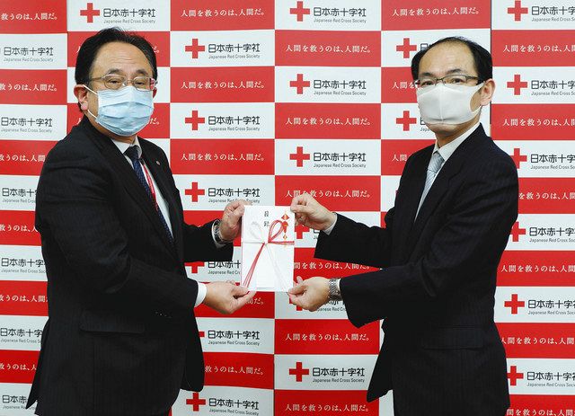 封じ手オークション２１００万円 王位戦の義援金目録 日赤へ 中日新聞web
