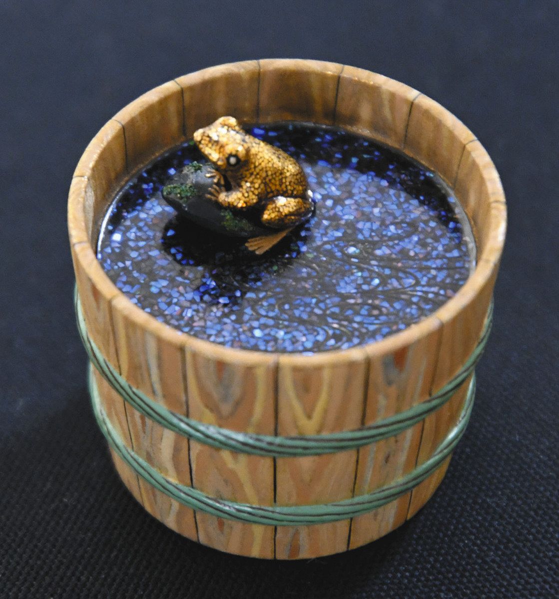 漆の可能性 挑戦継ぐ 金沢の「彦十蒔絵道」 東京で作品展 創設者の故