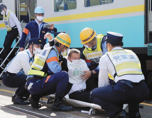 人命優先、いち早く安全な行動を 土砂災害想定、京阪電鉄や大津署訓練