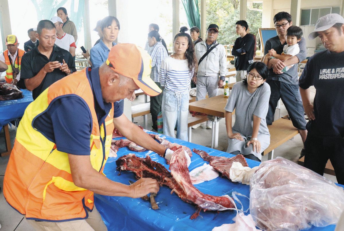 有害鳥獣ハンターになりませんか？ 三重県猟友会が熊野でセミナー