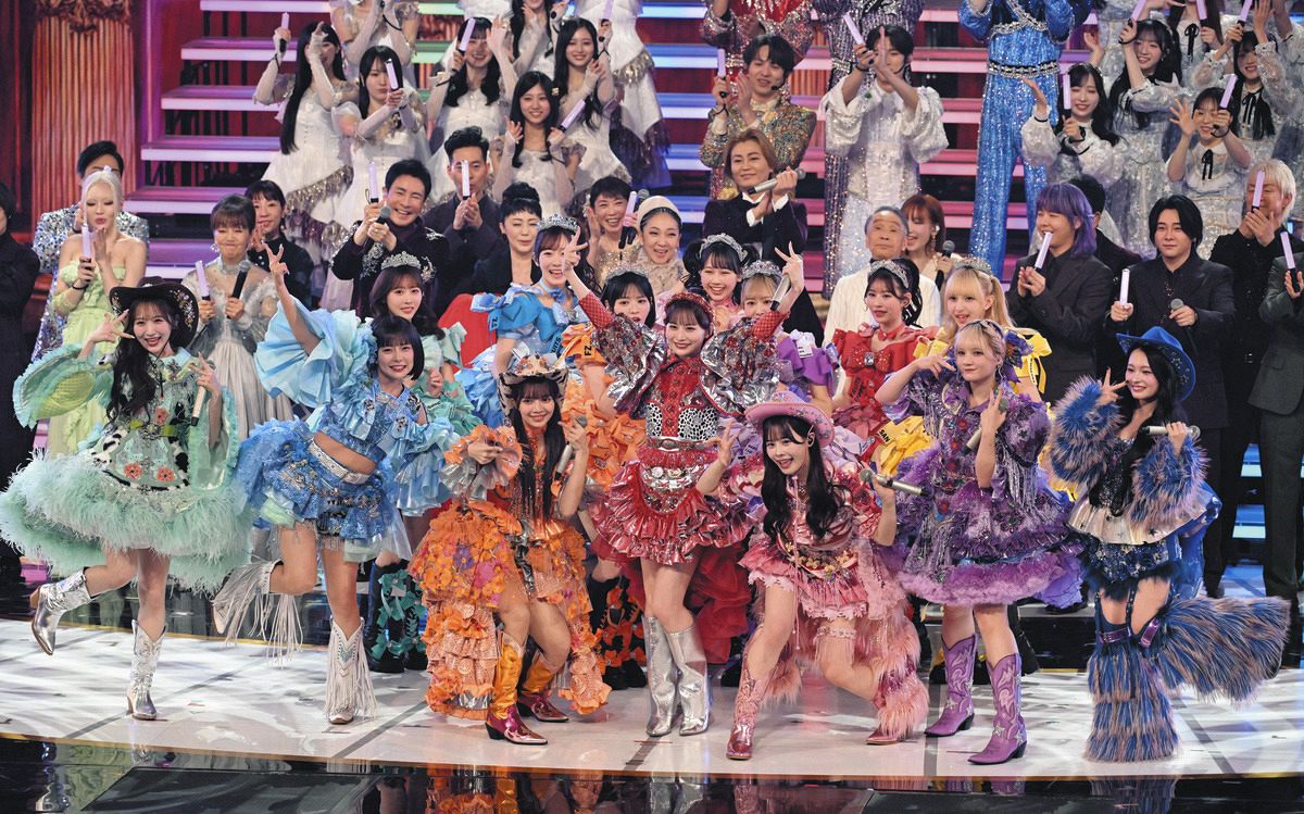 CANDY TUNE 立花琴未 チェキ 紅白衣装 紅白歌合戦】「CANDY TUNE」の立花琴未らメンバーが歌唱後に「テレビで