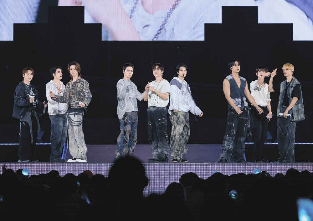 SEVENTEEN、2日間の東京ドーム公演に10万人が熱狂「13人がまた集まっ