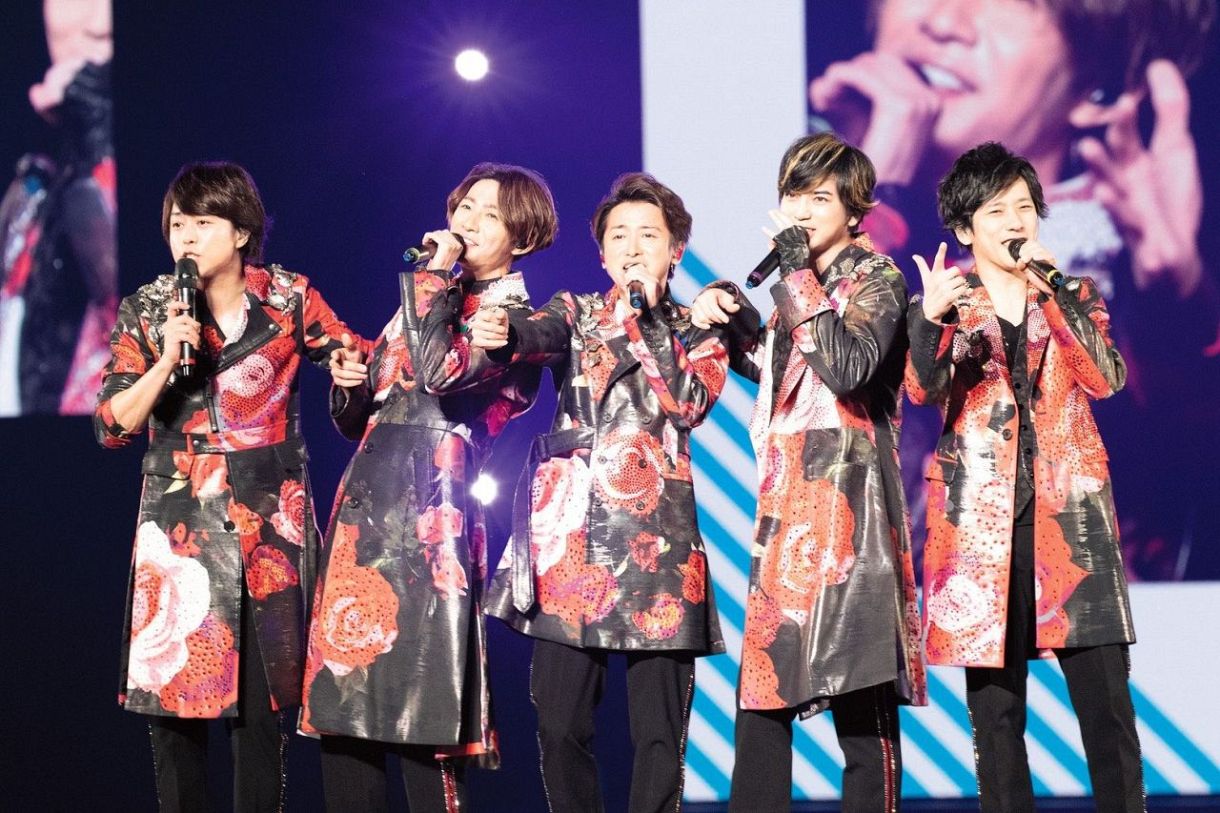 【8/6限定出品】嵐 ドームツアー写真集 初回 ARASHI Anniversary Tour 5×20 FILM “Record of Memories”｜嵐｜Storm