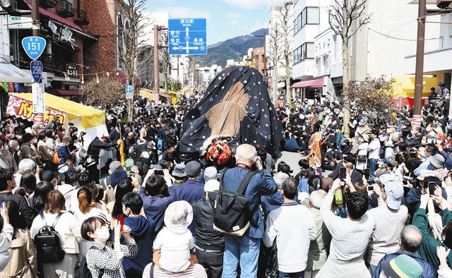 飯田お練りまつり2022＞ 戻った熱気、拍手盛大 20万人訪れ閉幕