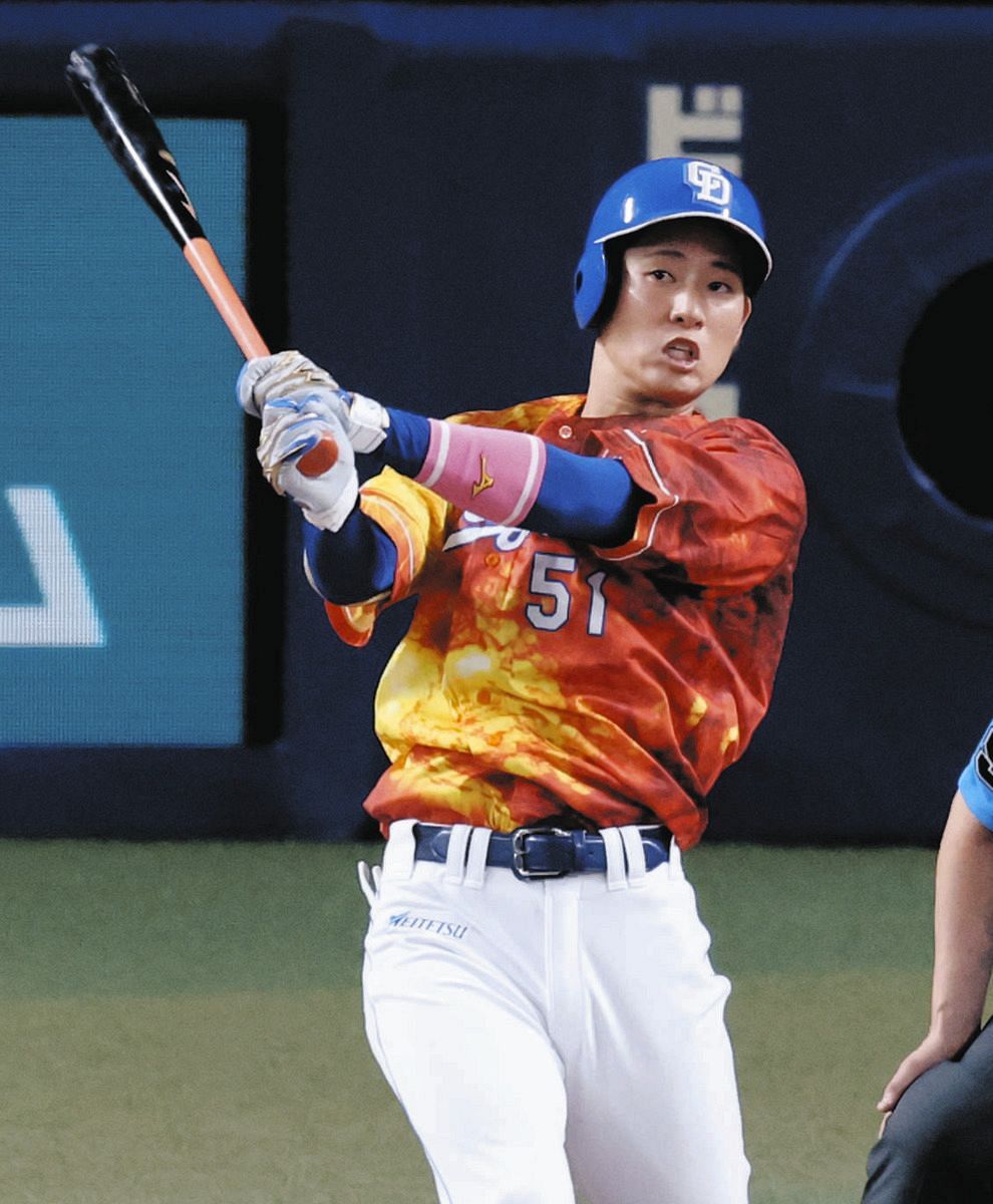 中日・上林誠知の好判断で2点目もぎ取る 細川のバットへし折られた投