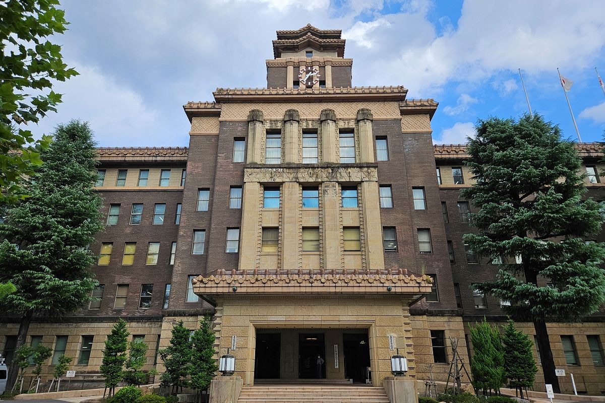 El 80% de las organizaciones que presentaron listas de nominaciones hicieron obsequios a la Concilio de Educación de la ciudad de Nagoya, siendo la Asociación de Antiguos Alumnos de la Universidad de Aikyo la que recibió la longevo cantidad: 720.000 yenes: Chunichi Shimbun Web – Chunichi Shimbun CINEINFO12