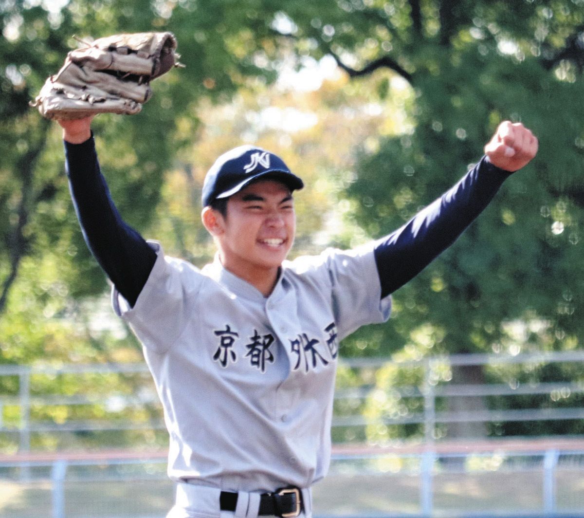 京都外大西高校　硬式野球部ユニフォーム 京都外大西高校 硬式野球部ユニフォーム 面倒い