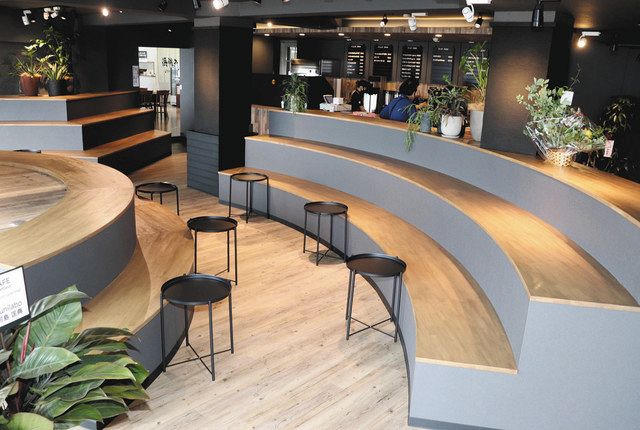 カフェが開店 バイカー癒やす 千里浜レストハウス内に sstrとコラボ 海望むテラスも 北陸中日新聞web カフェが開店 バイカー癒やす 千里浜レストハウス内に sstrとコラボ 海望むテラスも 北陸中日新聞web