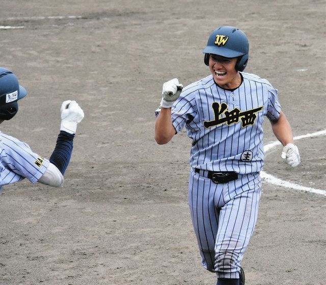 上田西 コールド勝ちで決勝進出 北信越高校野球 中日新聞web