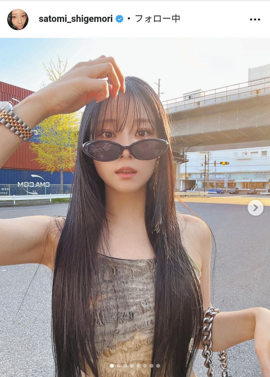 ◇重盛さと美、サラサラ『スーパーロングヘア』ショット【写真】：中日