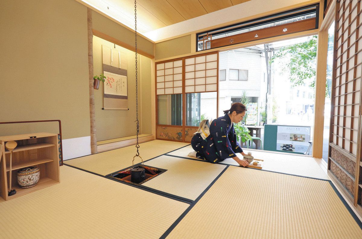 商店街でふらっと茶道 四畳半癒しの空間 茶室「和水香庵