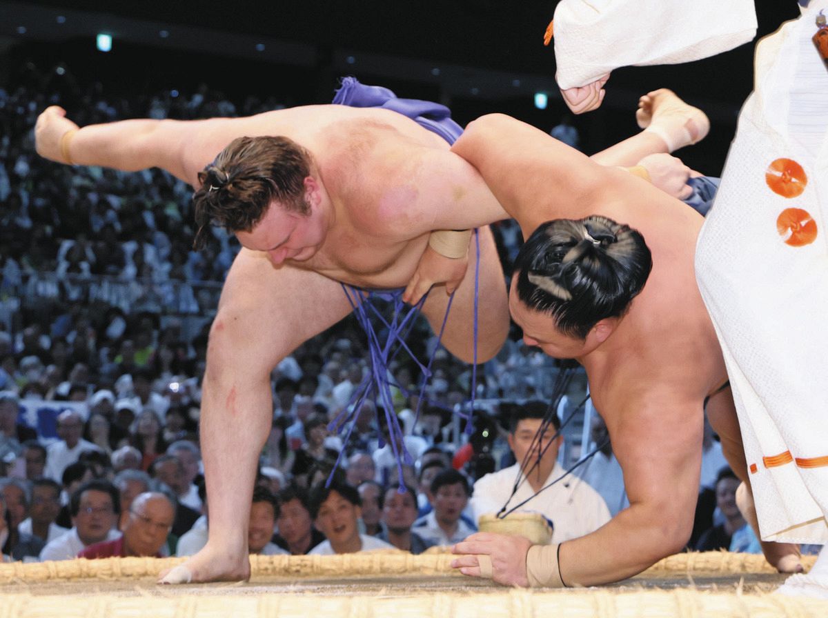 安青錦、12日目未明に師匠と鉢合わせ 安治川親方「向こうも考えていたんじゃない？」優勝現実味6連勝【大相撲名古屋場所】：中日スポーツ・東京中日スポーツ