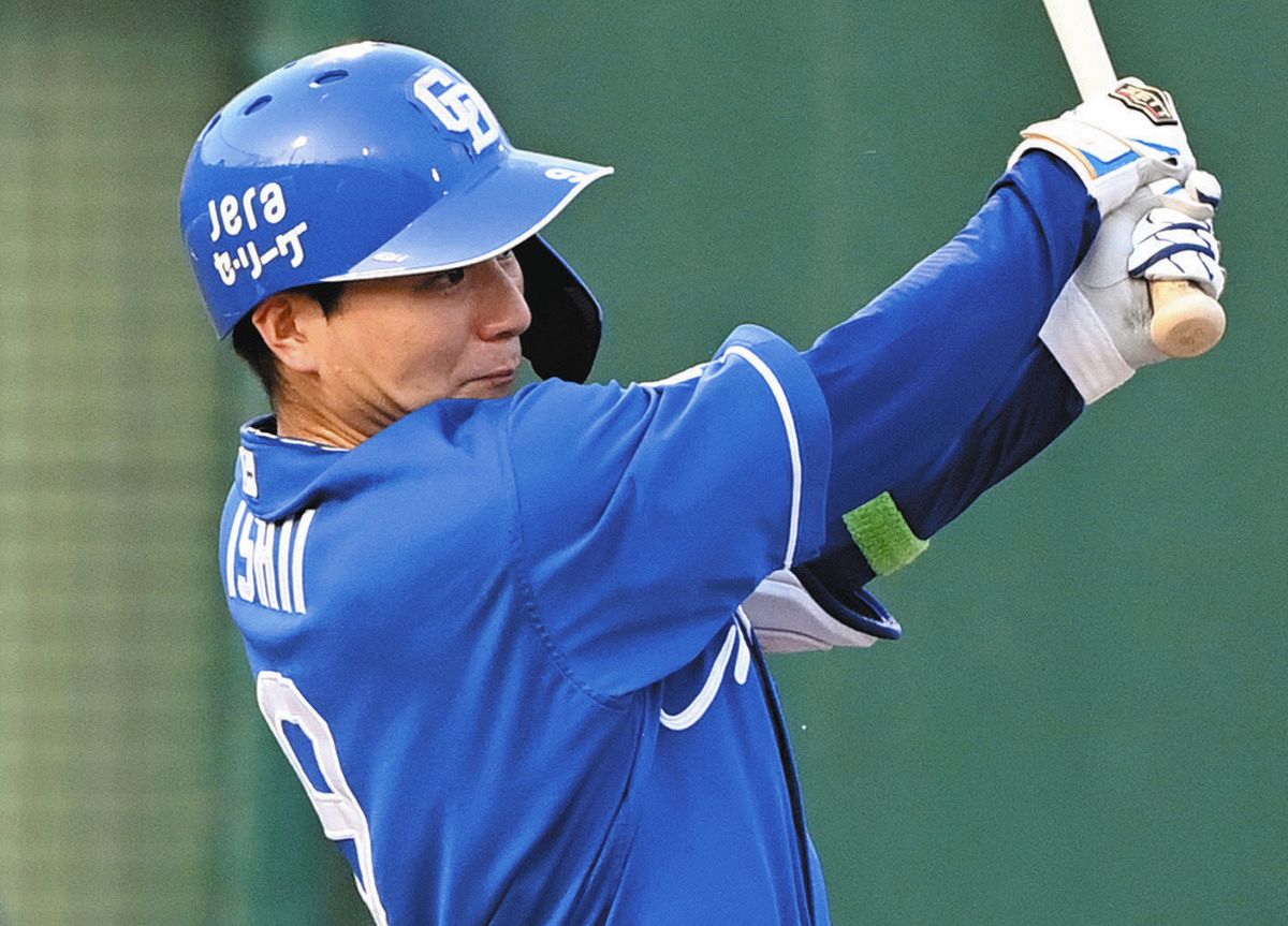 中日・石伊雄太、3回にリードを広げる適時打、試合前時点で7月の打率3