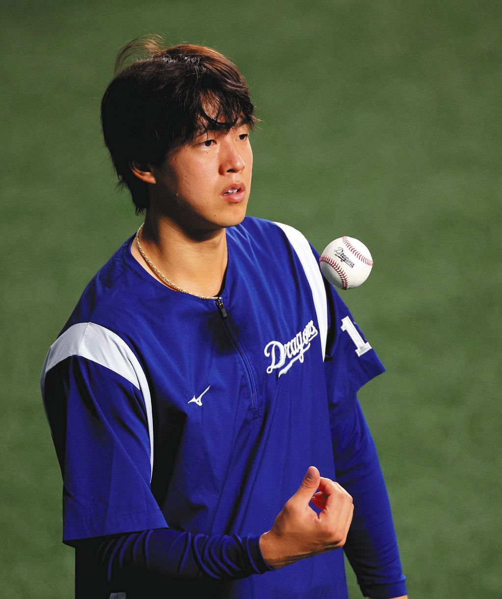 松坂の 18 本当に重い背番号 梅津晃大 憧れの投手引退に継承者として飛躍誓う 中日 中日スポーツ 東京中日スポーツ 松坂の 18 本当に重い背番号 梅津晃大 憧れの投手引退に継承者として飛躍誓う 中日 中日スポーツ 東京中日スポーツ