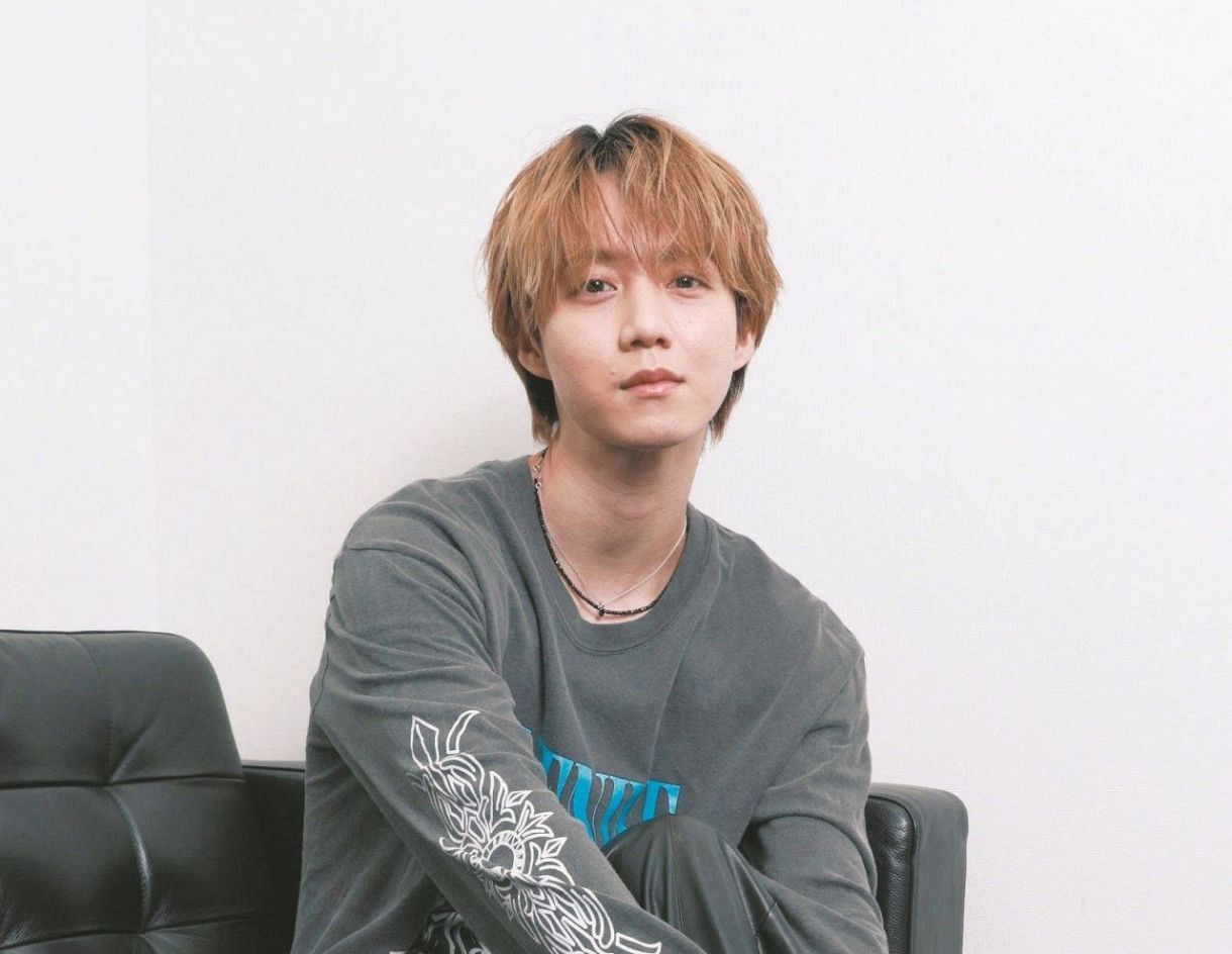 小越勇輝、8年ぶりの写真集「kuokoa」発売「