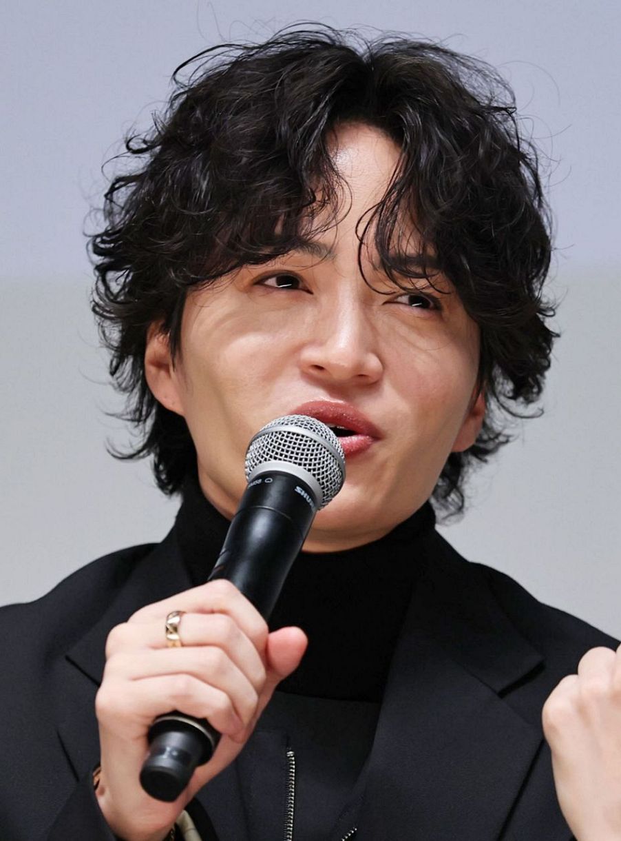 timelesz菊池風磨、喉の不調により活動を数週間休止 所属事務所が公式