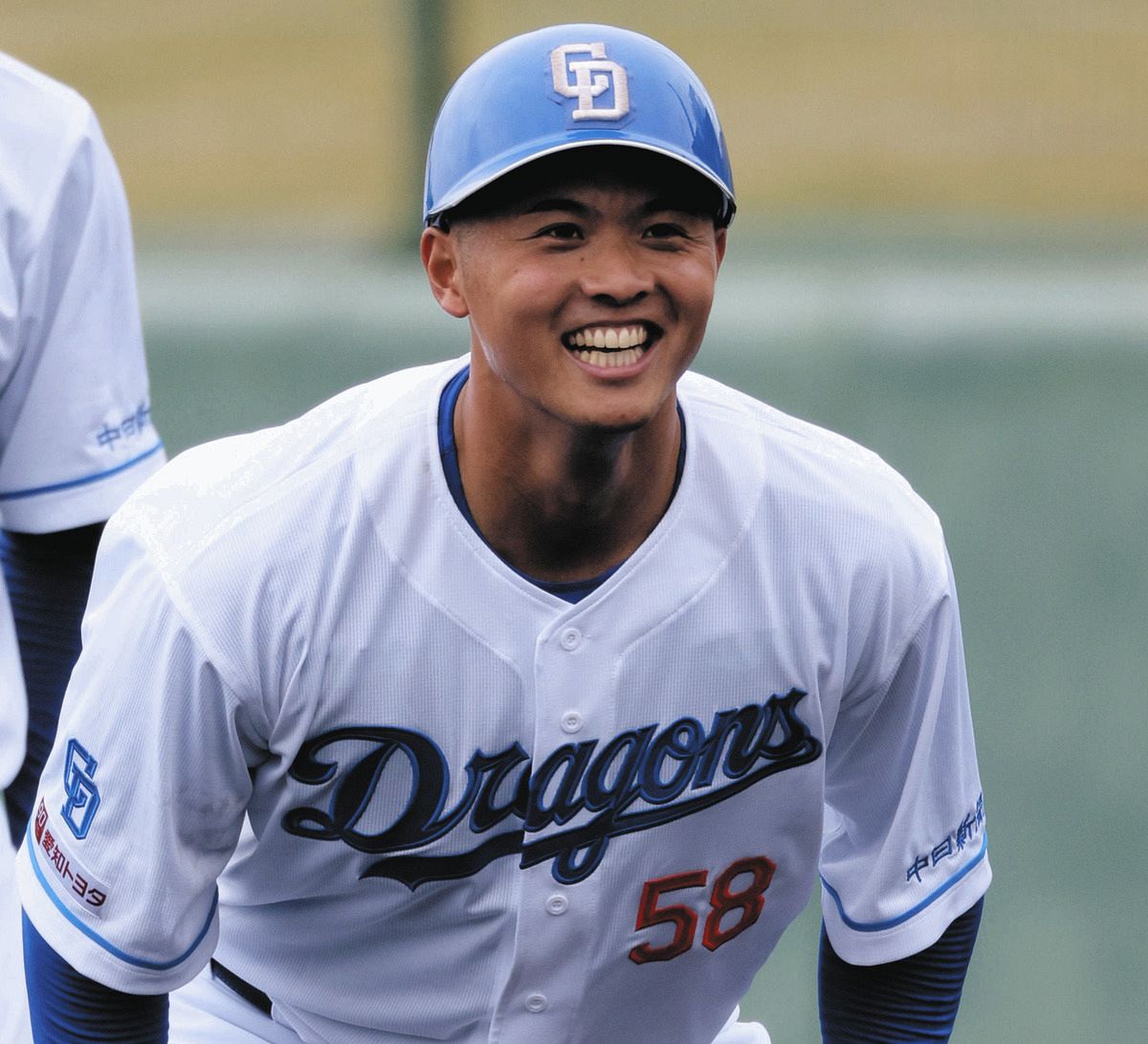 中日・三浦瑞樹「結果とアピールを求める」、石橋康太「今年の目標は正