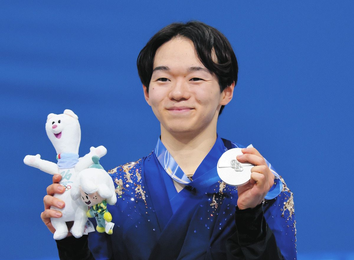 フィギュア銀・鍵山優真、メダルの色は4年前と同じでも…異なる意味