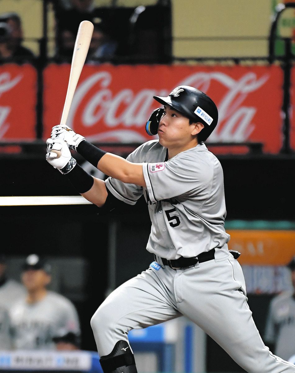 勝負強さが光る一打」ロッテ・安田尚憲、8回殊勲の左中間越え2点二塁打