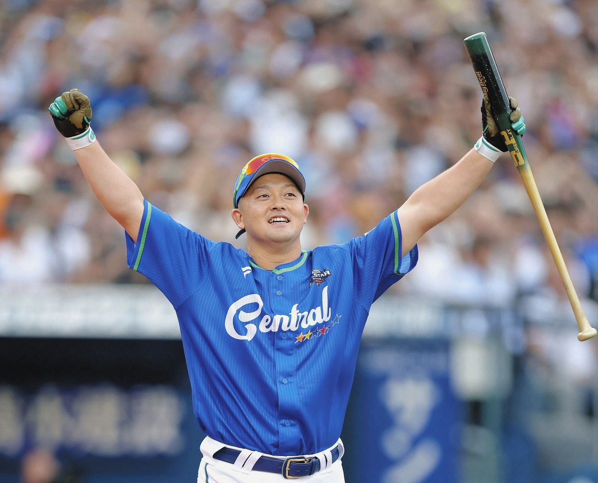 ◇DeNA・牧秀悟、本拠地でハマの4番がホームラン競争優勝！【実際の