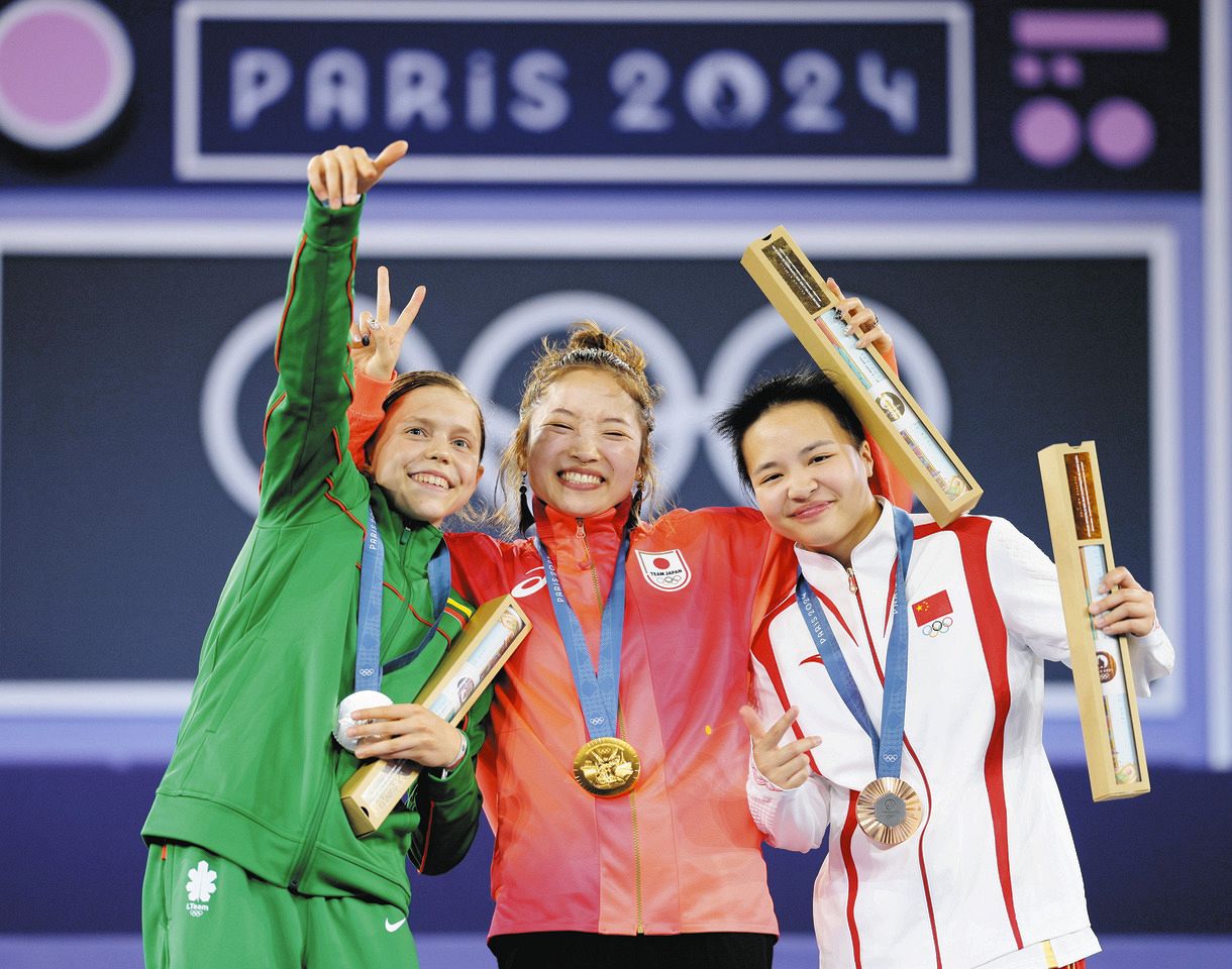 激レア ルフィ 笑顔 金 メダル 【公式通販】