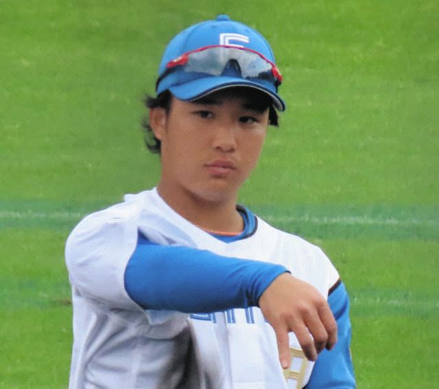日本ハム】『なまら君』プロ1号”豪快バット投げ”ルーキー奈良間大己