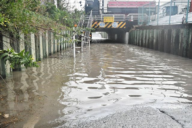アンダーパス水没事故 後絶たず 自治体が注意呼び掛け 中日新聞web アンダーパス水没事故 後絶たず 自治体が注意呼び掛け 中日新聞web