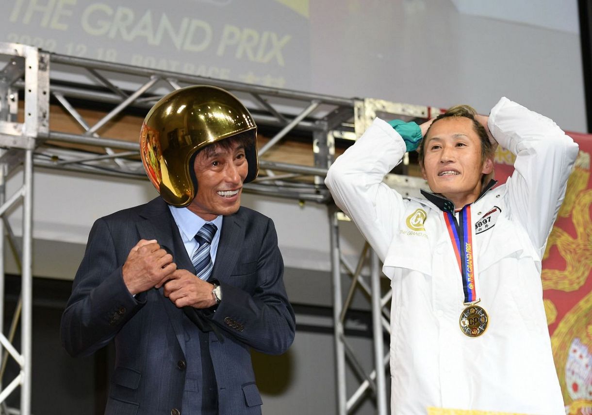 今村豊選手と白井英治選手の師弟コンビの直筆サインプロペラ - 雑貨 今村豊選手と白井英治選手の師弟コンビの直筆サインプロペラ - 雑貨