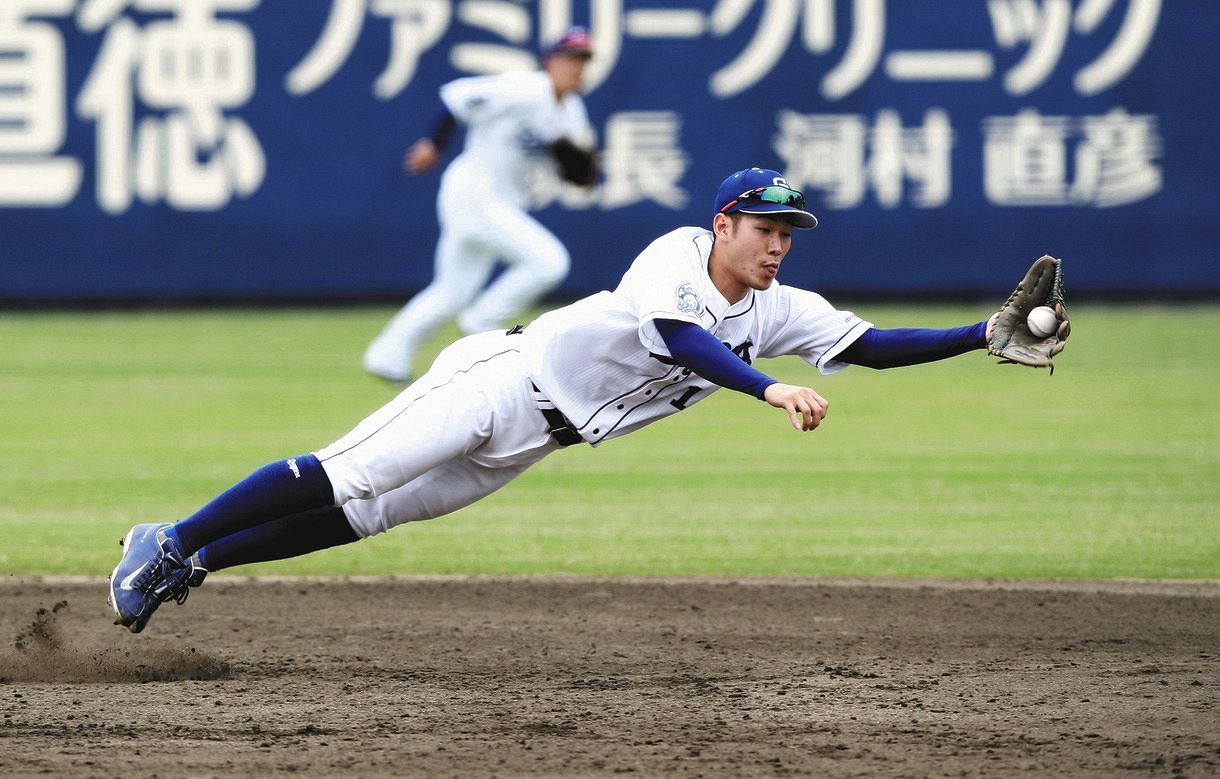 京田陽太 生サインバット 中日ドラゴンズ 京田陽太 生サインバット 中日ドラゴンズ BBM2018 中日ドラゴンズ時代