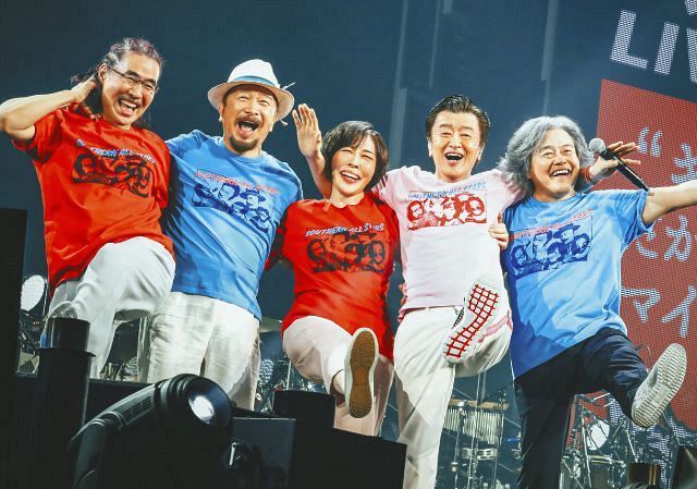 ★サザンオールスターズ★　04-05年越しライブ　スタジャン　Mサイズ　桑田佳祐 ☆サザンオールスターズ☆ 04-05年越しライブ スタジャン Mサイズ 桑田