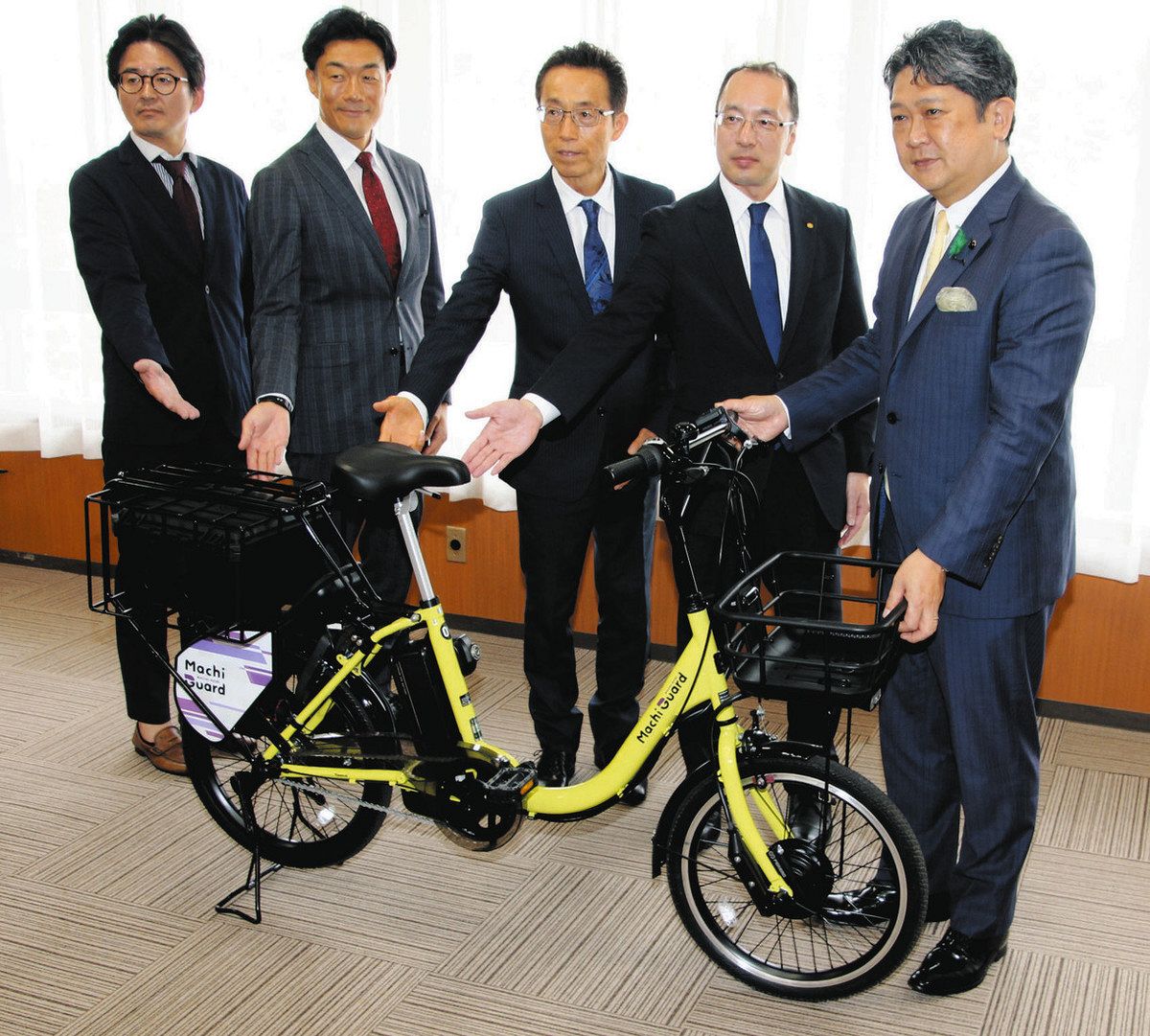 まちのり」パワーアップ 災害対応に 4社開発 金沢市、職員用に6台