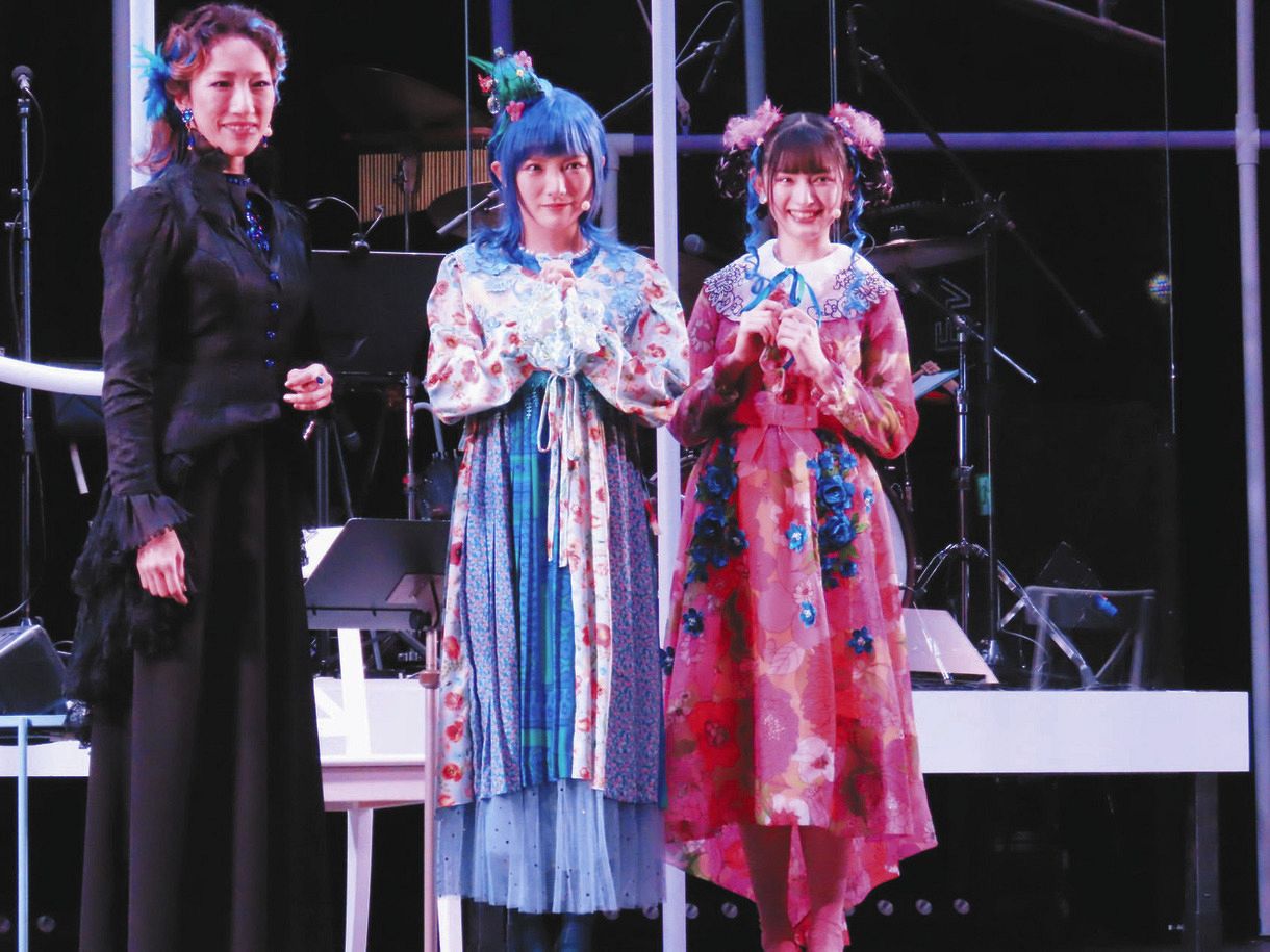 Akb48岡田奈々 生演奏の朗読劇はない 新ジャンルの Reading Pop とした舞台 青い鳥 上演 中日スポーツ 東京中日スポーツ