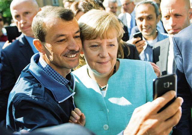 危機の宰相 信念貫いた１６年 メルケル氏 選挙後に引退へ 中日新聞web