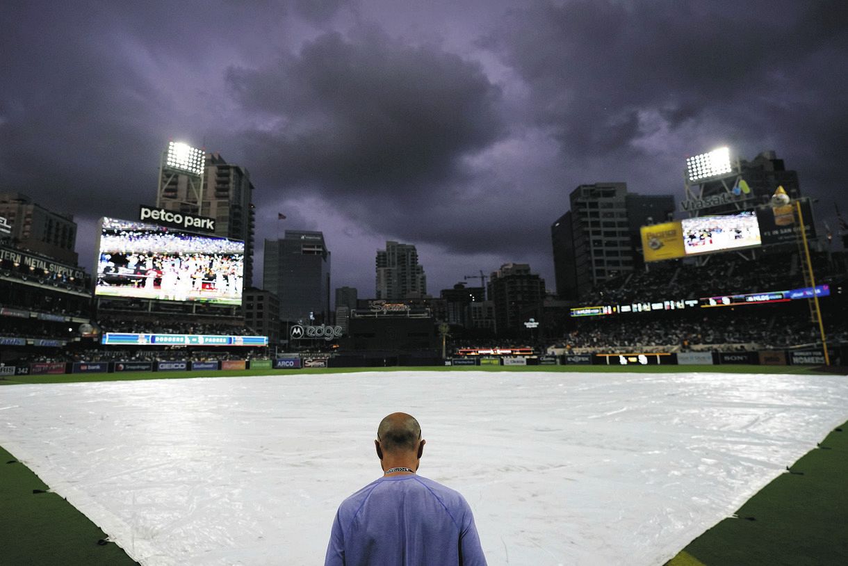 勝てば地区s突破のパドレス ドジャース戦は悪天候で試合開始遅れる Mlb 中日スポーツ 東京中日スポーツ