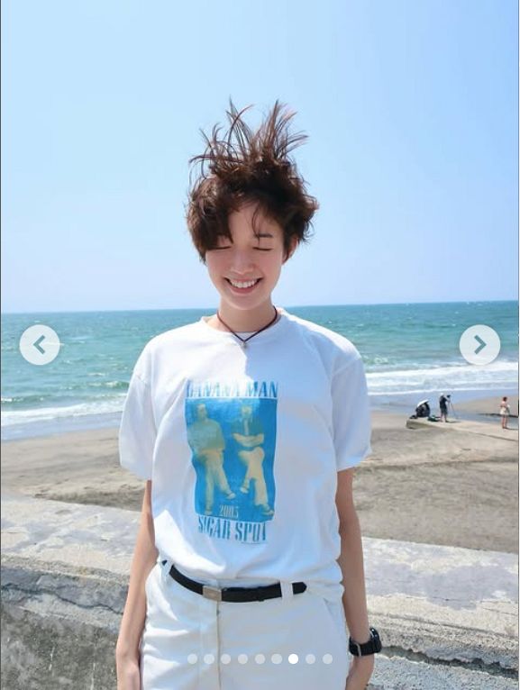◇佐藤栞里「風のおもうつぼヘア」正真正銘のショートカット【写真