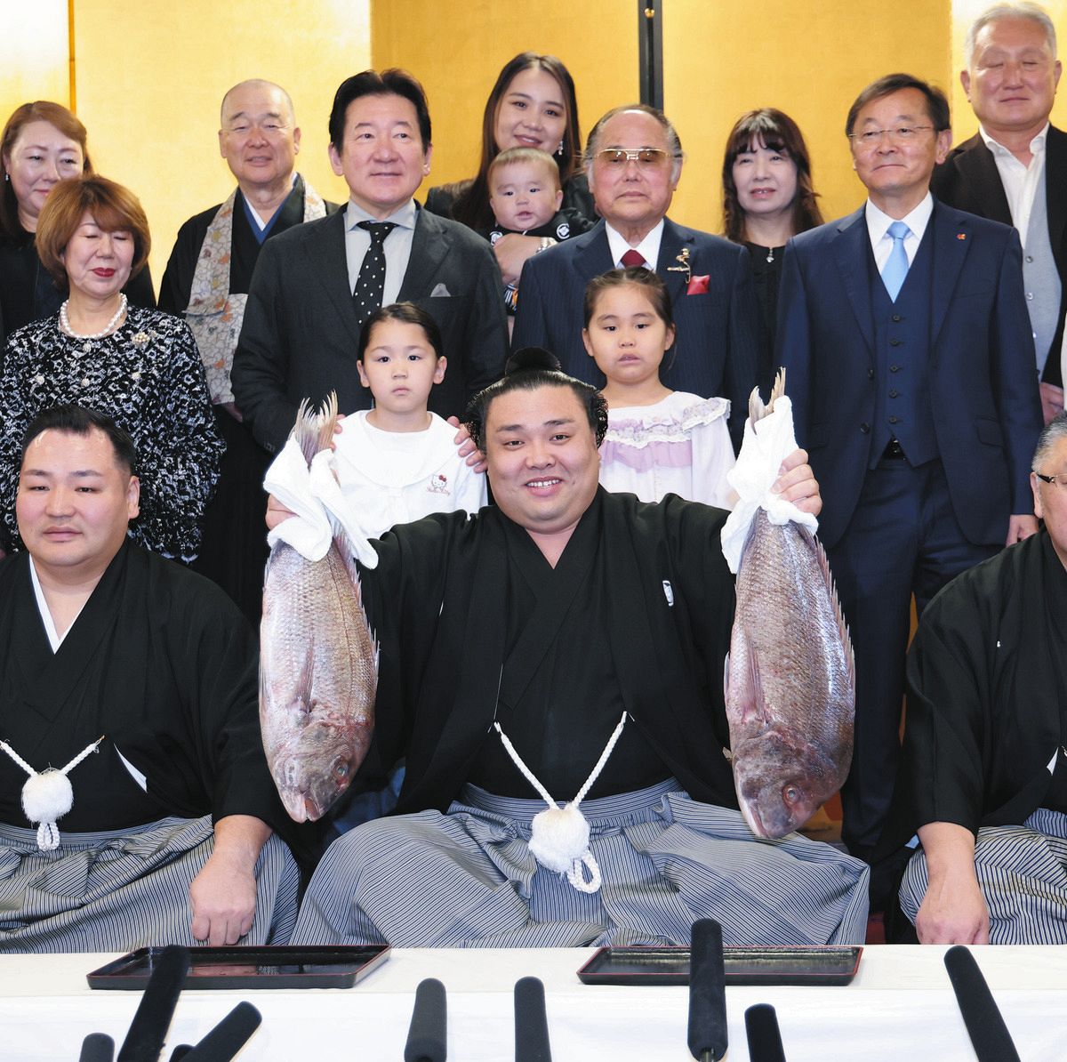 2年ぶり大関返り咲きの霧島「さらなる高みを目指して」師匠の元横綱鶴