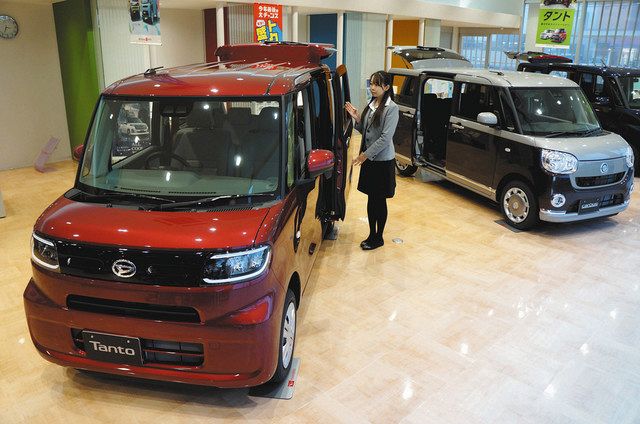 新車販売 持ち直し 10 11月 前年比で上回る 北陸中日新聞web