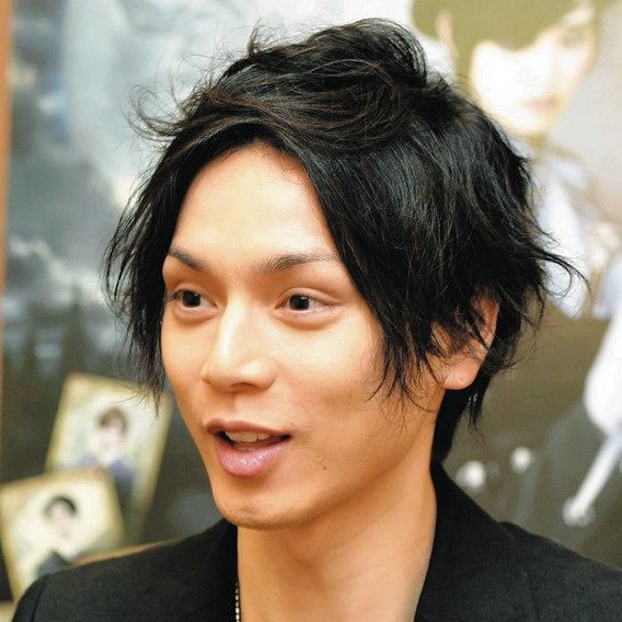 水嶋ヒロ、娘2人との姿をひさびさ投稿、ファン喜びも… 「たまにはお顔