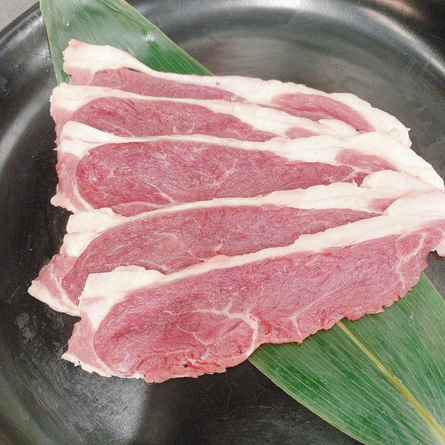 爽やかな香りが特徴という白山麓産のラム肉（山立会提供） 